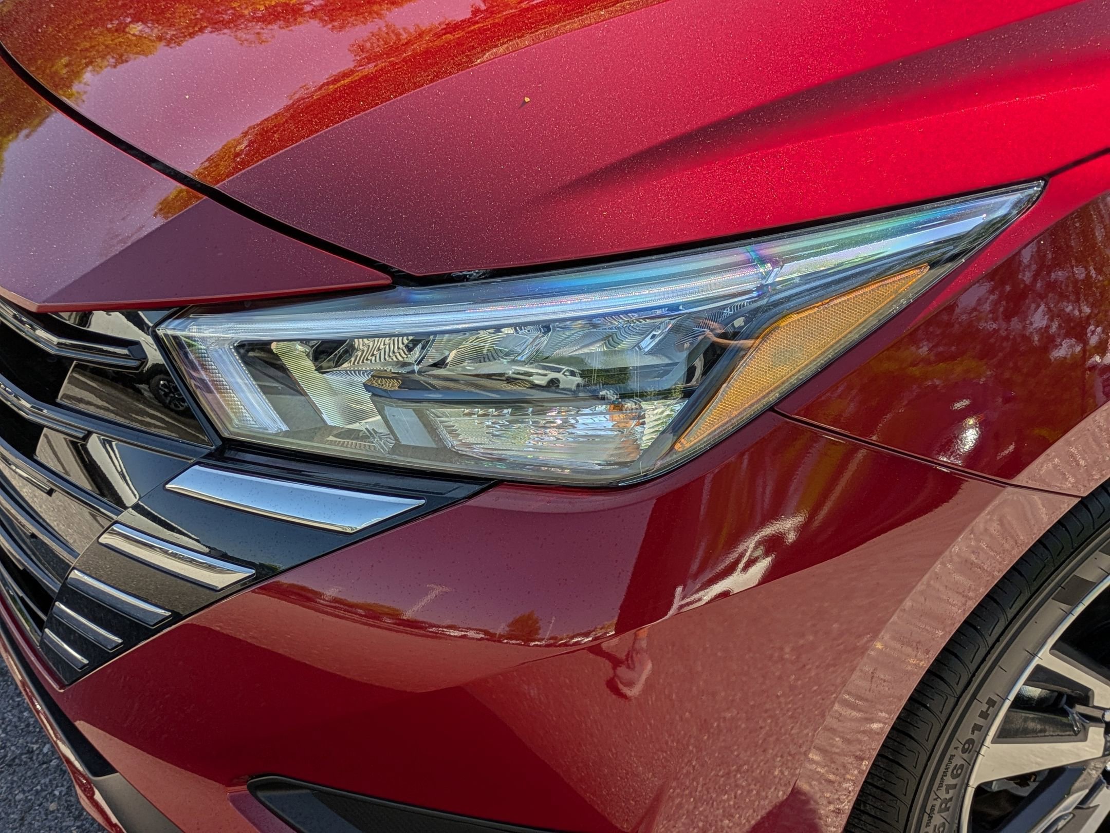 2025 Nissan Versa SV photo 7