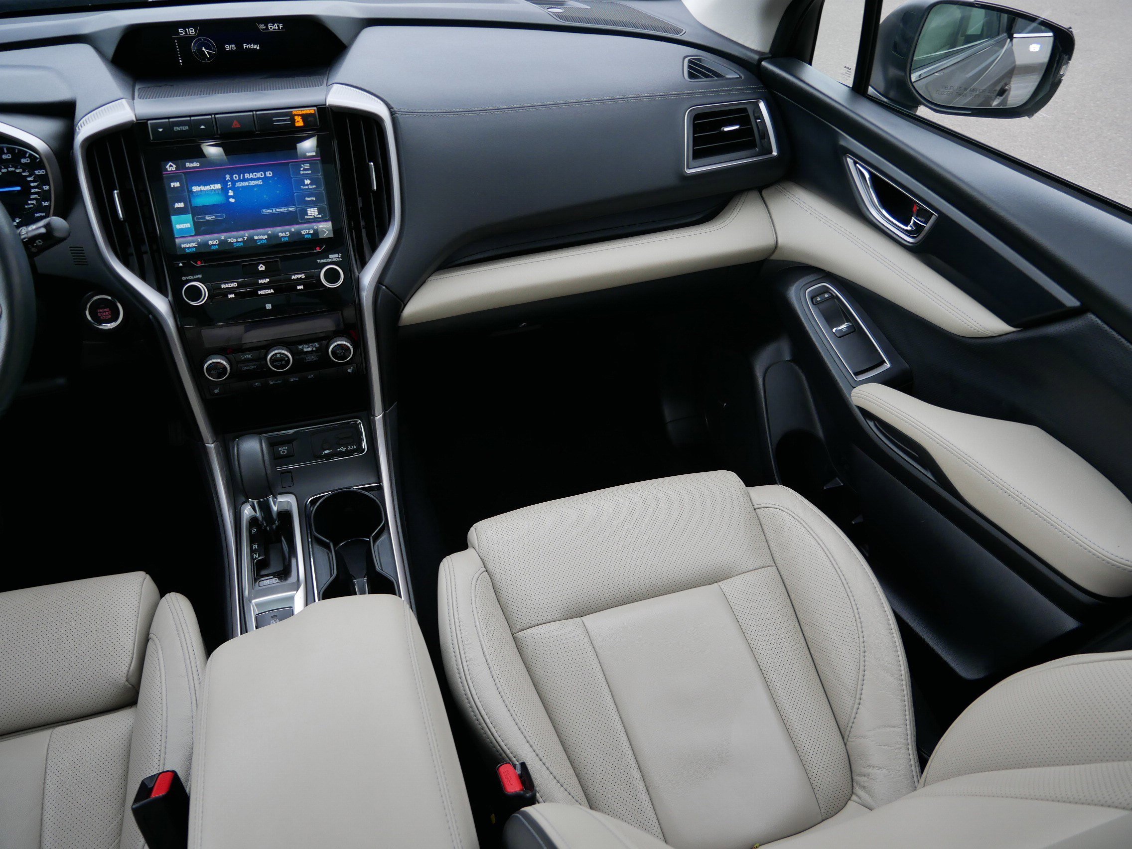 2022 Subaru Ascent Limited photo 11