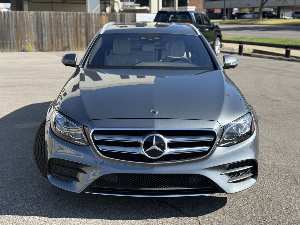 2019 Mercedes Benz E 450 4MATIC photo 2