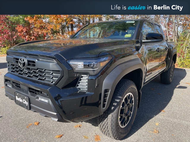 2025 Toyota Tacoma TRD Off Road's photo