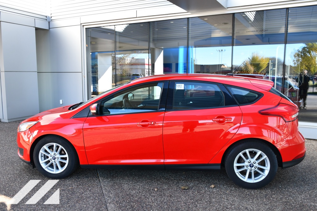 2017 Ford Focus SE photo 3