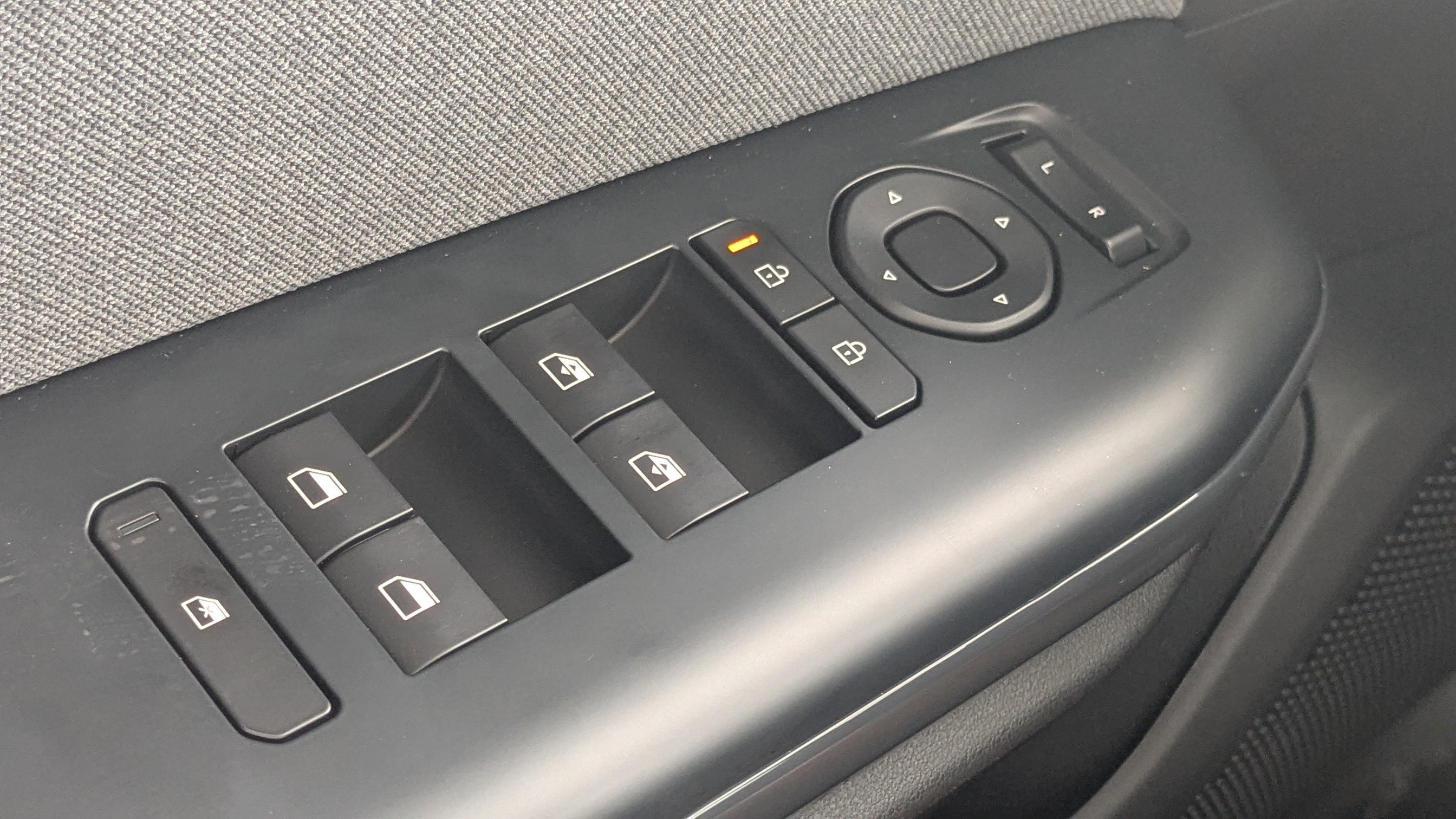 2025 Kia K4 EX photo 26