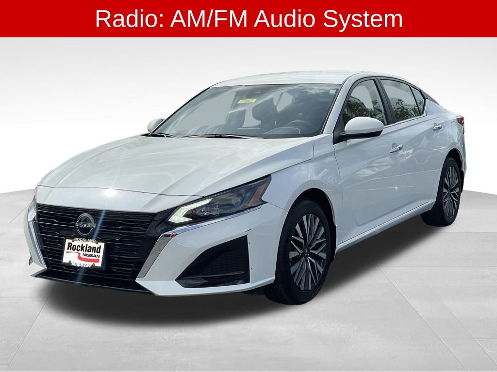 2023 Nissan Altima 2.5 SV photo 2