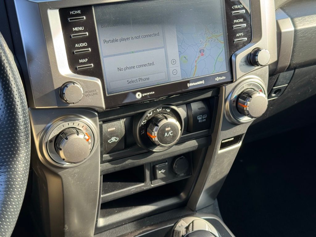 2024 Toyota 4Runner SR5 Premium photo 33