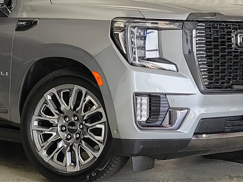 2023 Gmc Yukon Denali Ultimate photo 3