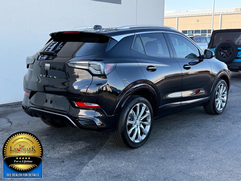 2024 Buick Encore GX Avenir photo 3