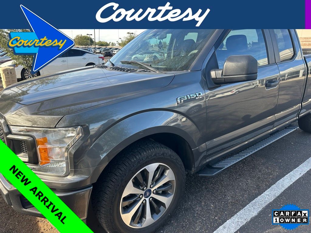 2020 Ford F-150 XL's photo