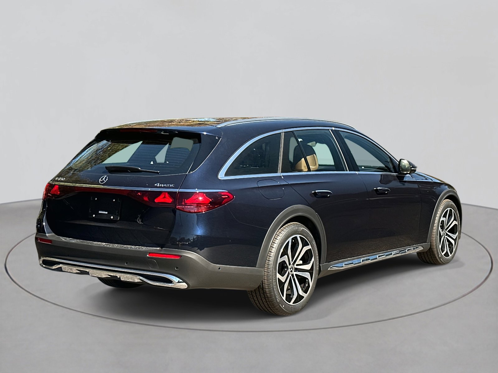 2026 Mercedes Benz E 450 4MATIC All-Terrain Wagon photo 4