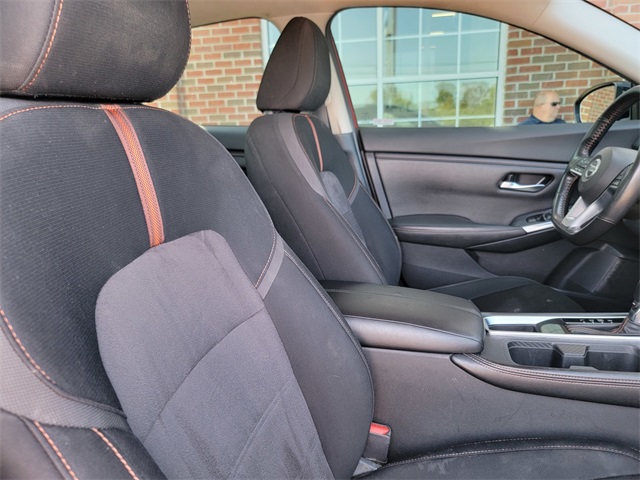 2022 Nissan Sentra SR photo 16