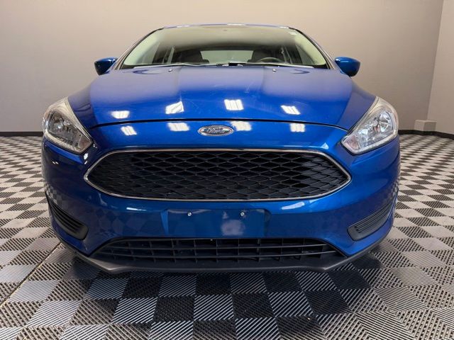 2018 Ford Focus SE photo 3