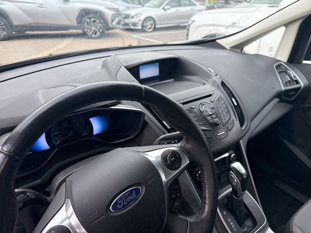 2013 Ford C-Max Hybrid SE photo 11