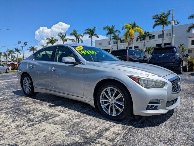 2014 Infiniti Q50 Premium photo 8