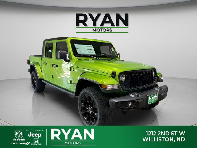 2025 Jeep Gladiator Nighthawk's photo