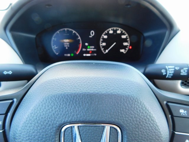 2025 Honda HR-V LX photo 26