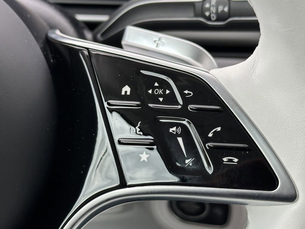 2025 Mercedes Benz GLS Maybach 600 4MATIC photo 28