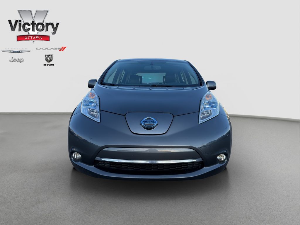 Used 2017 Nissan LEAF SL with VIN 1N4BZ0CP8HC303292 for sale in Kansas City
