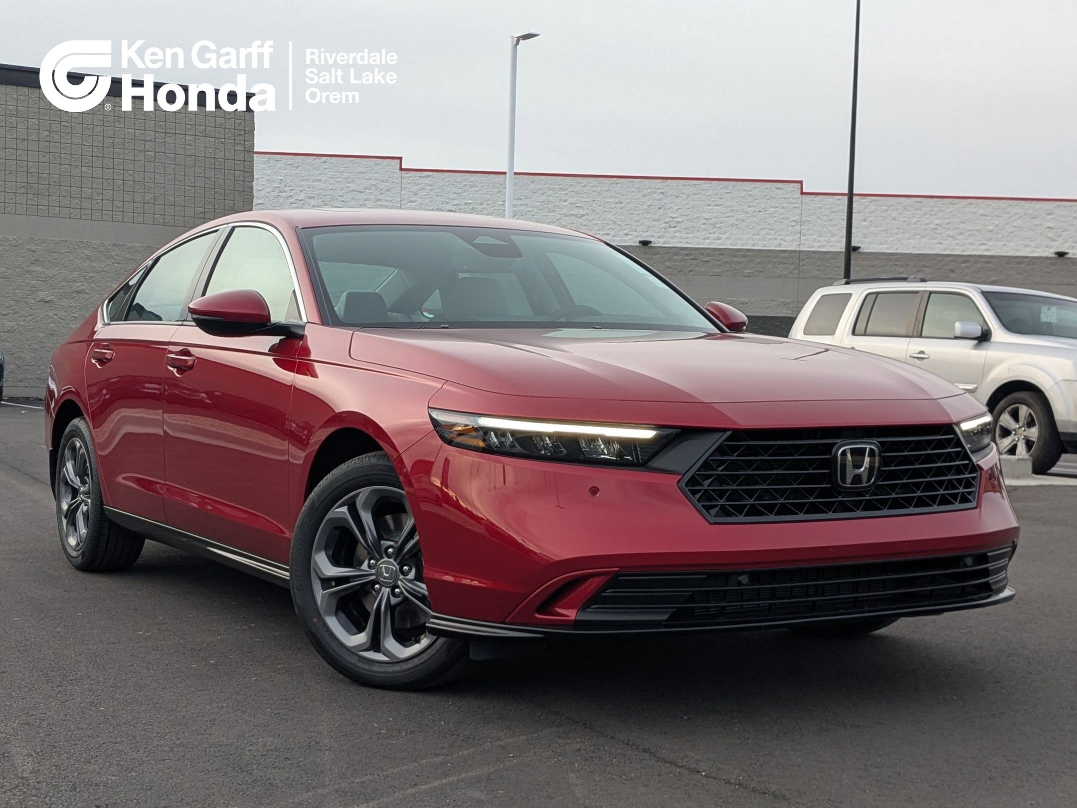 2025 Honda Accord Hybrid EX-L's photo