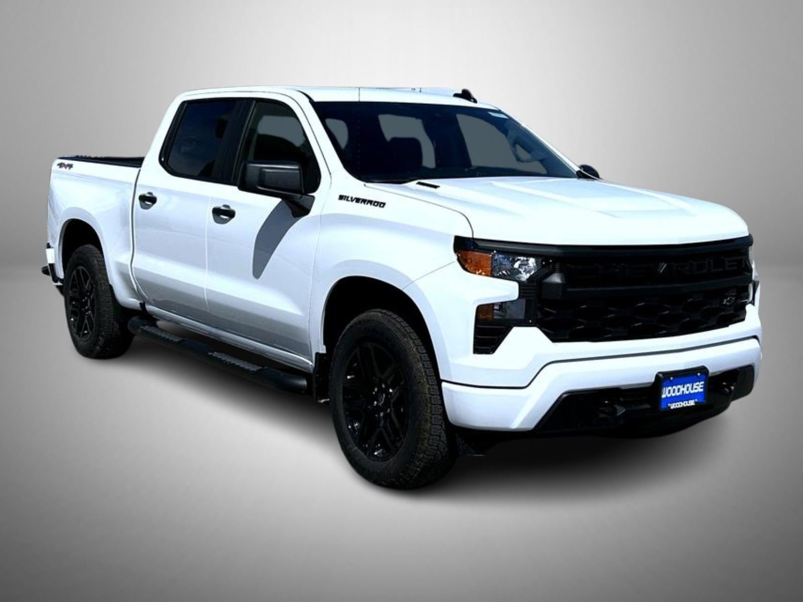 2025 Chevrolet Silverado 1500 Custom photo 3
