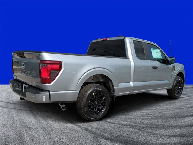 2025 Ford F-150 STX photo 3