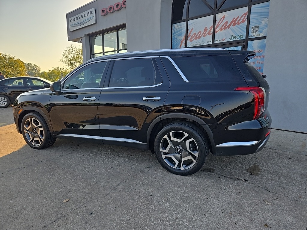 2023 Hyundai Palisade Limited photo 6