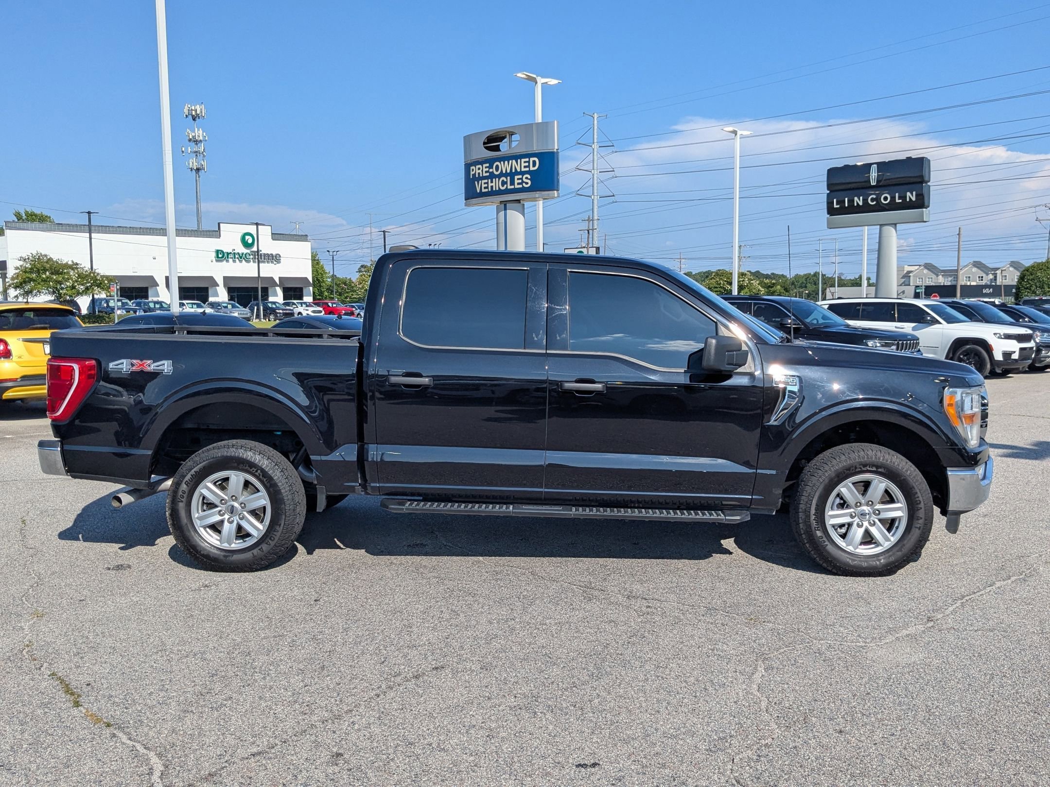2022 Ford F-150 XLT photo 4
