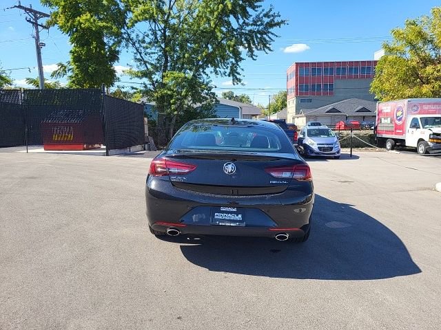 2018 Buick Regal Sportback Essence photo 4