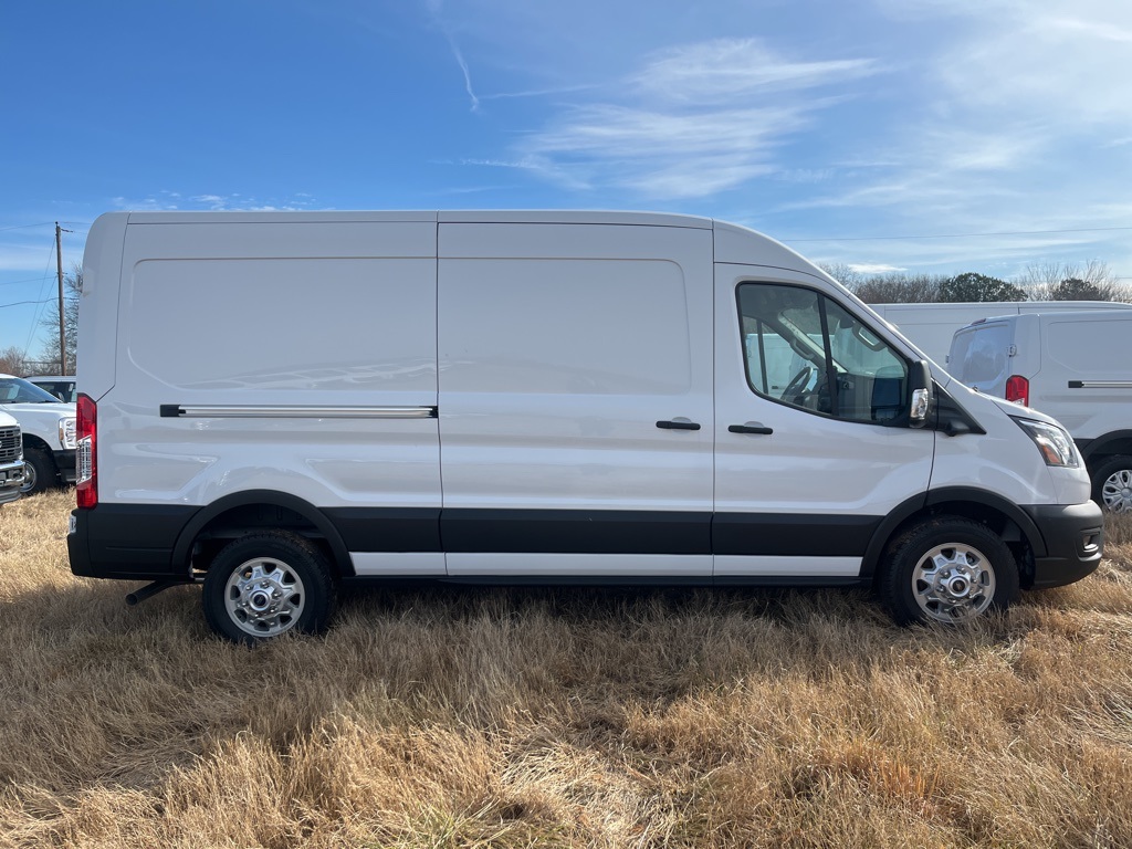 2024 Ford Transit Cargo Van photo 3