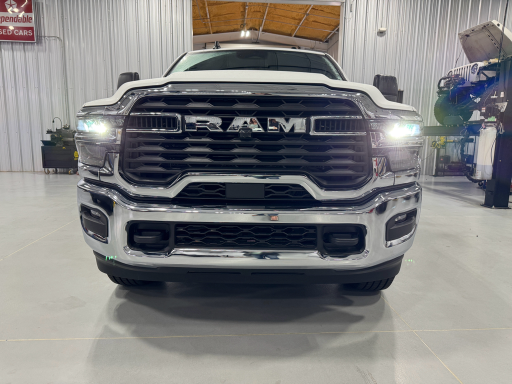2025 Ram 3500 Tradesman photo 13