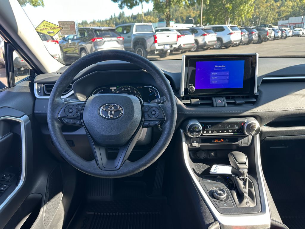 2025 Toyota RAV4 Hybrid XLE photo 15