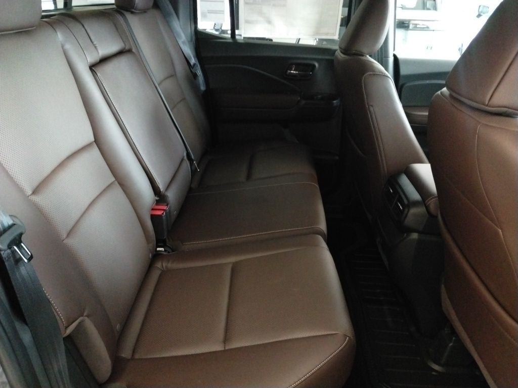 2025 Honda Ridgeline RTL photo 14