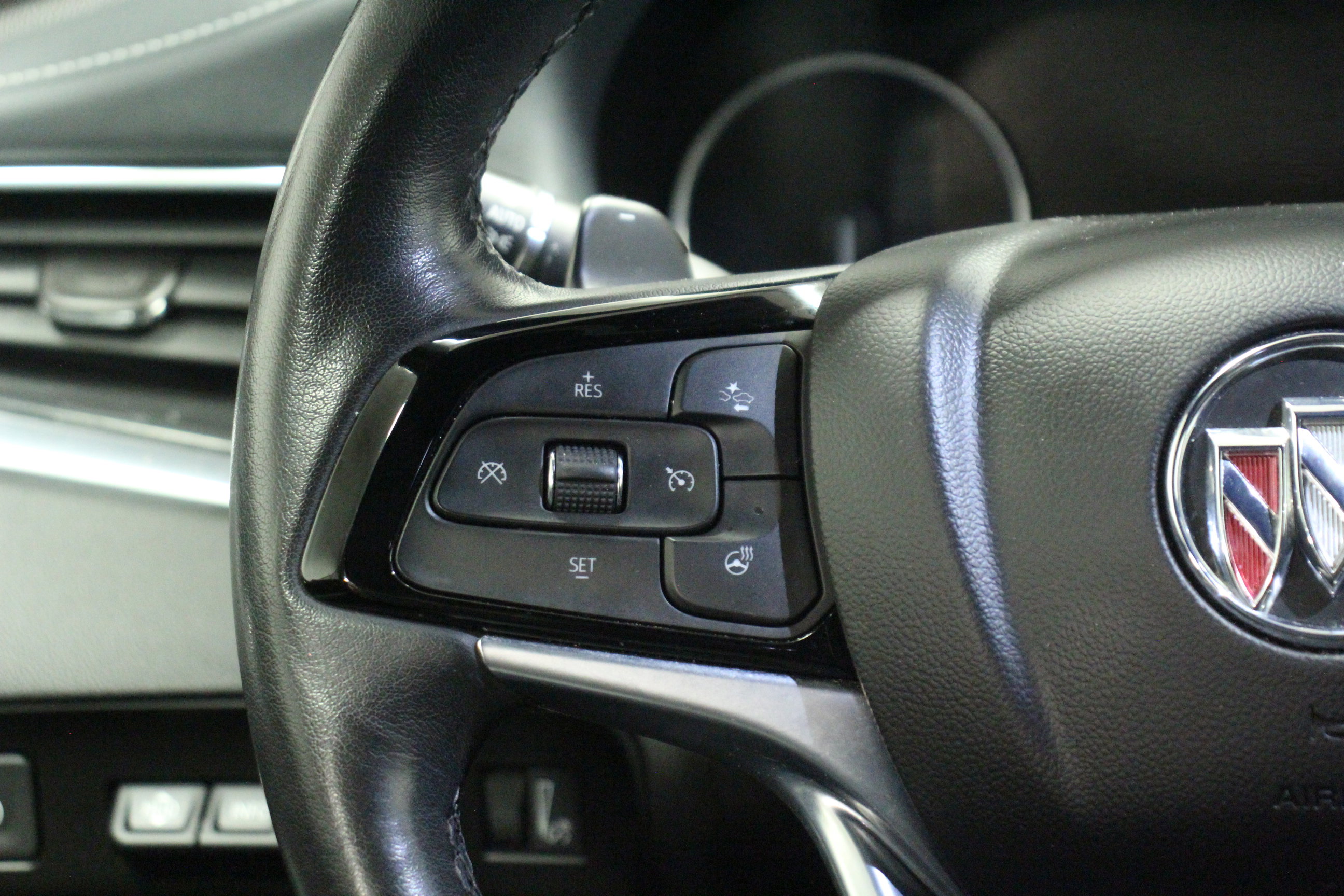 2024 Buick Enclave Premium photo 17