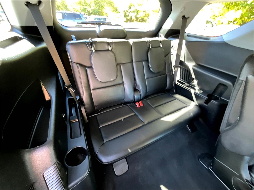 2022 Ford Explorer XLT photo 17
