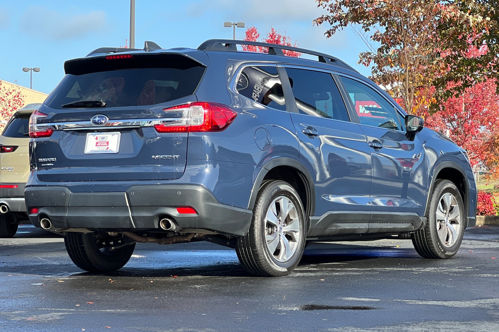 2024 Subaru Ascent Premium photo 4