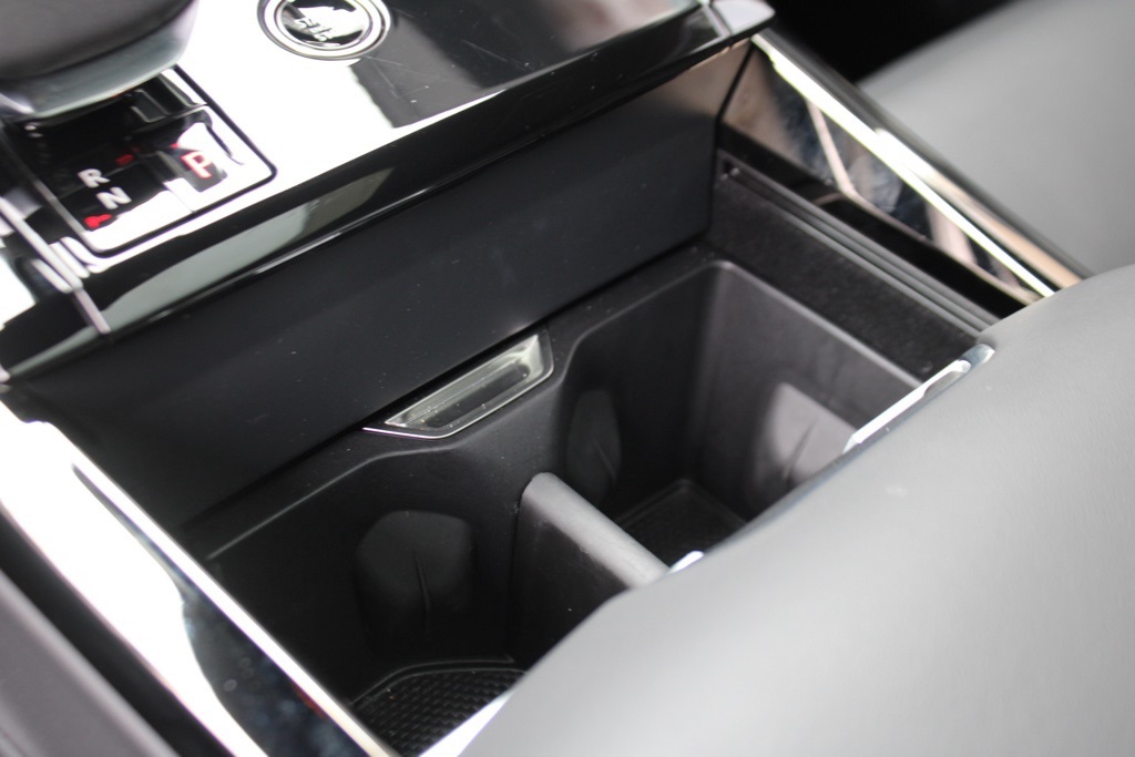 2024 Land Rover Range Rover Sport P400 Dynamic SE photo 23
