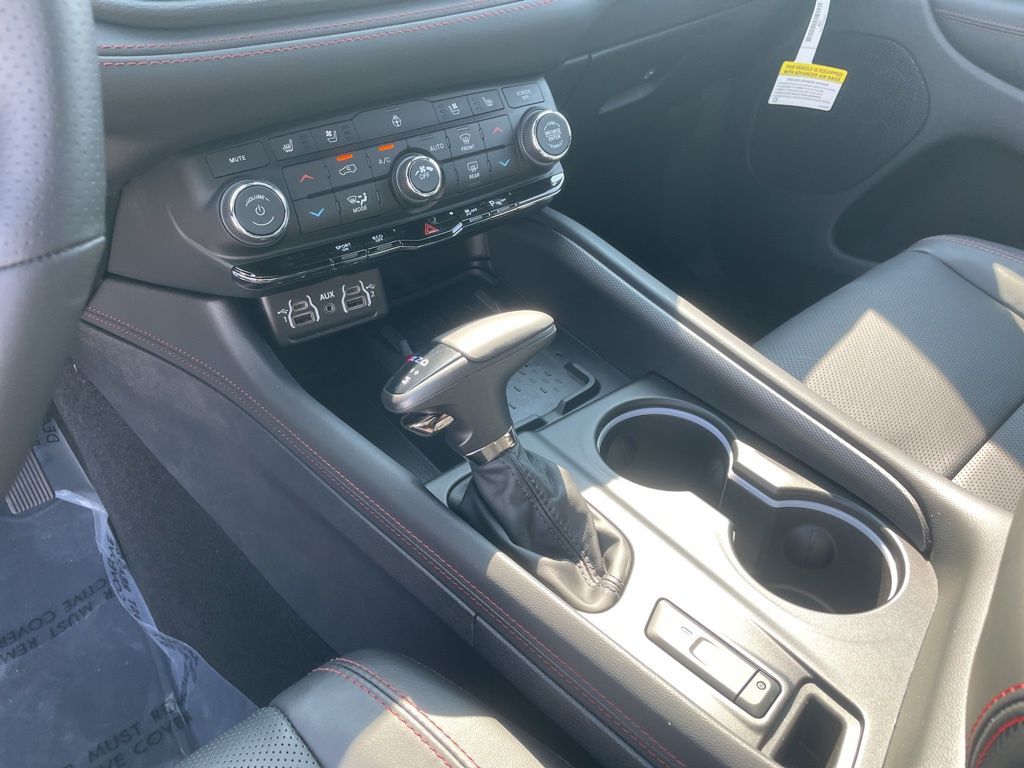 2025 Dodge Durango R/T Plus photo 26