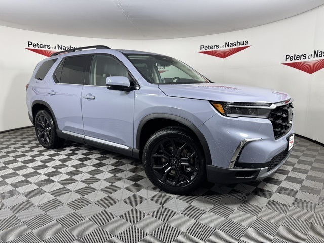 2025 Honda Pilot Touring's photo