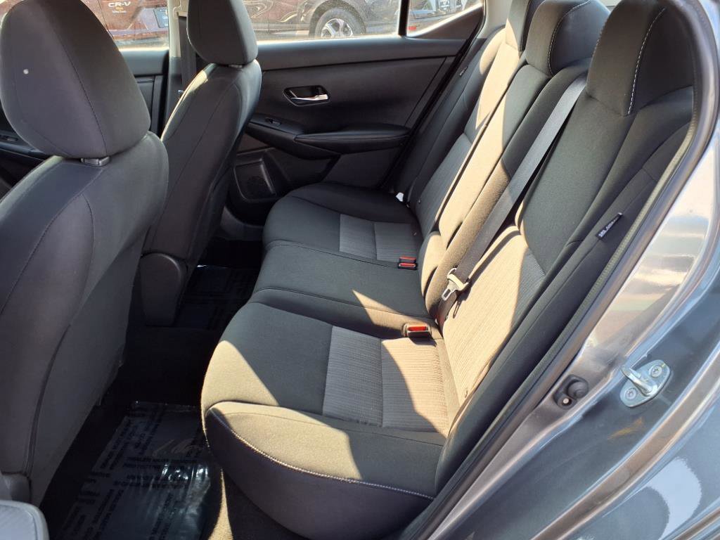 2022 Nissan Sentra SV photo 6