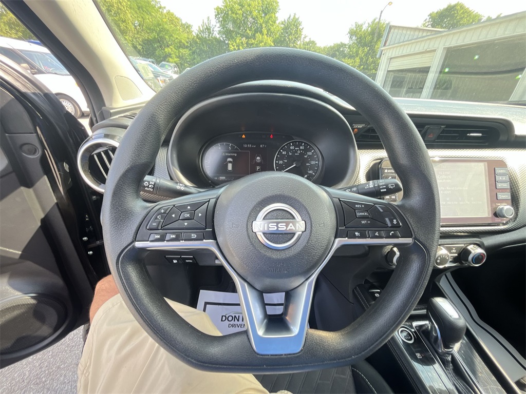 2024 Nissan Kicks SV photo 14