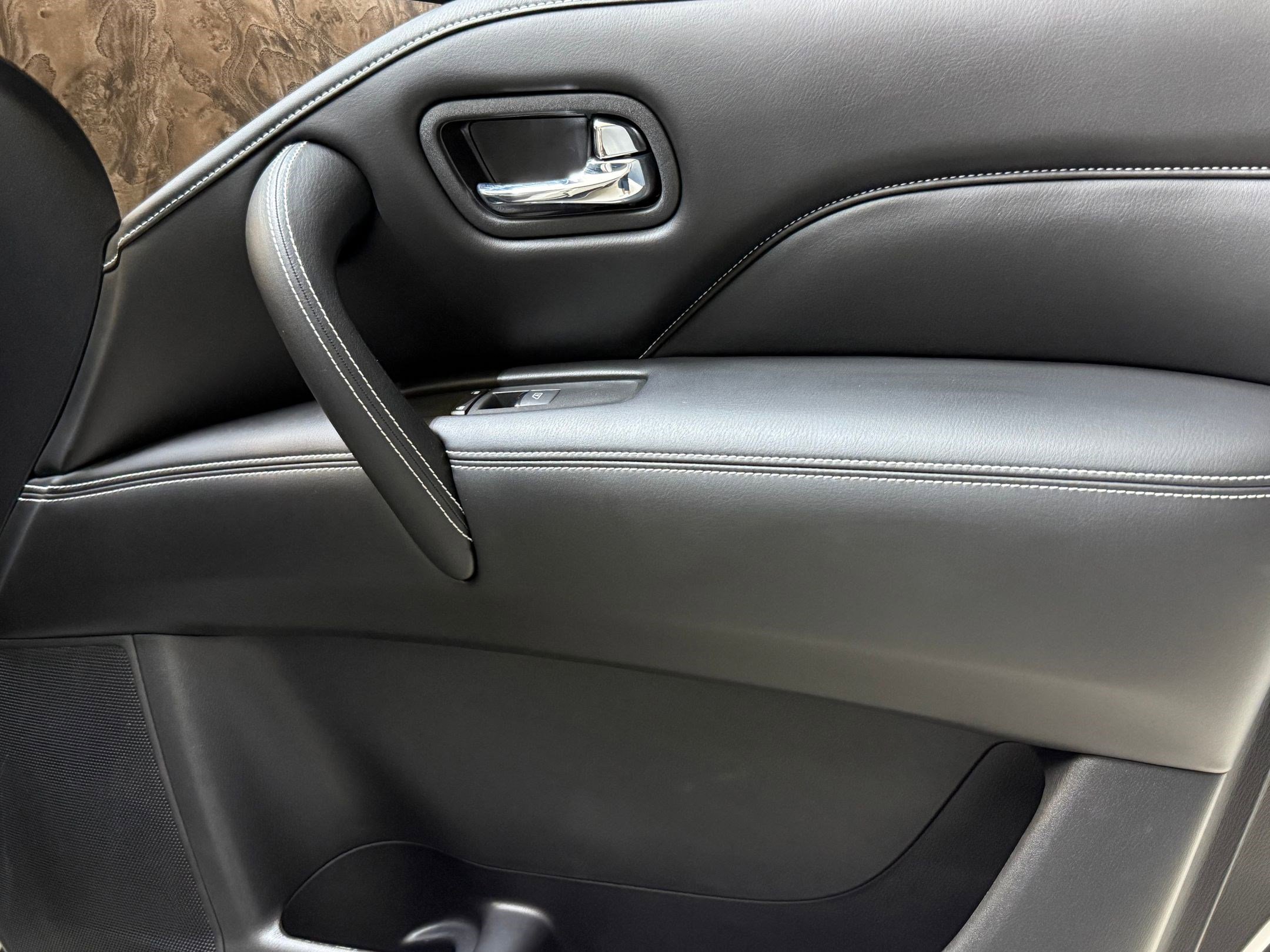 2022 Infiniti QX80 Premium Select photo 45
