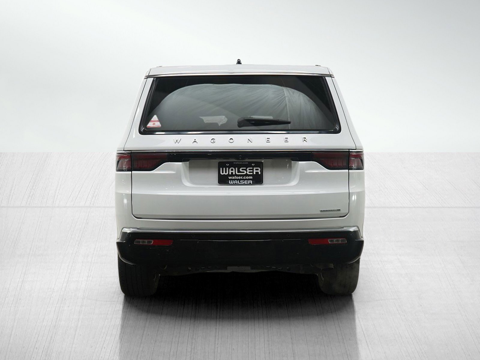 2024 Jeep Wagoneer L Series II photo 4