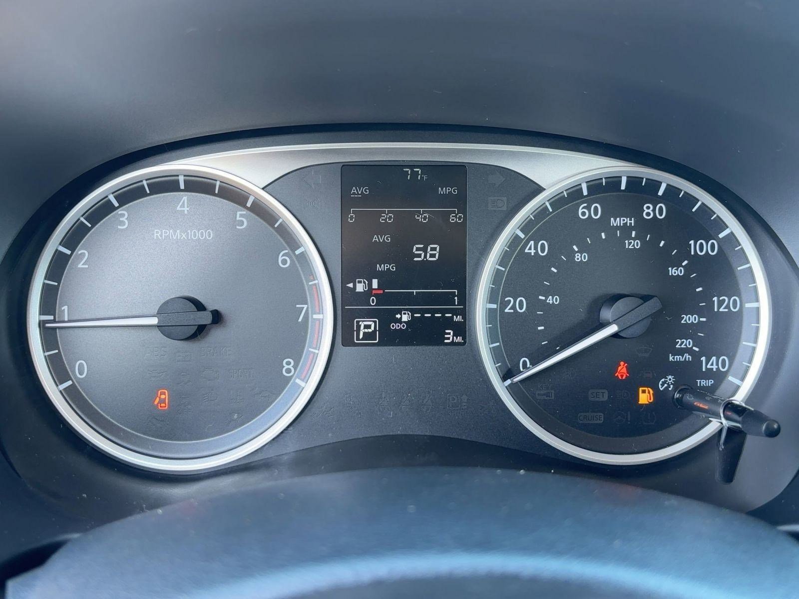 2025 Nissan Kicks Play S photo 19