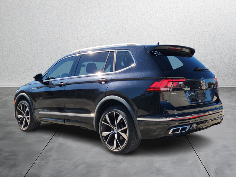 2022 Volkswagen Tiguan SEL Premium R-Line photo 3