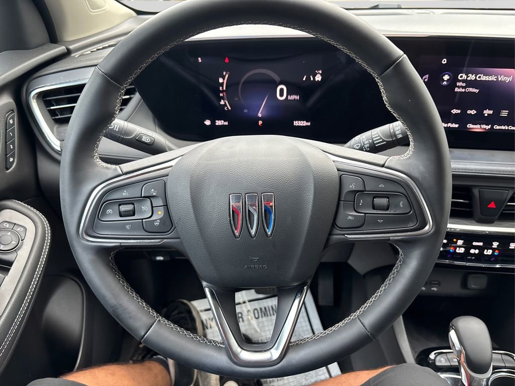 2024 Buick Encore GX Avenir photo 22