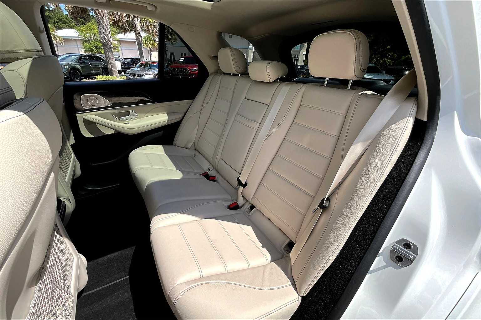 2023 Mercedes Benz GLE 450 4MATIC photo 18