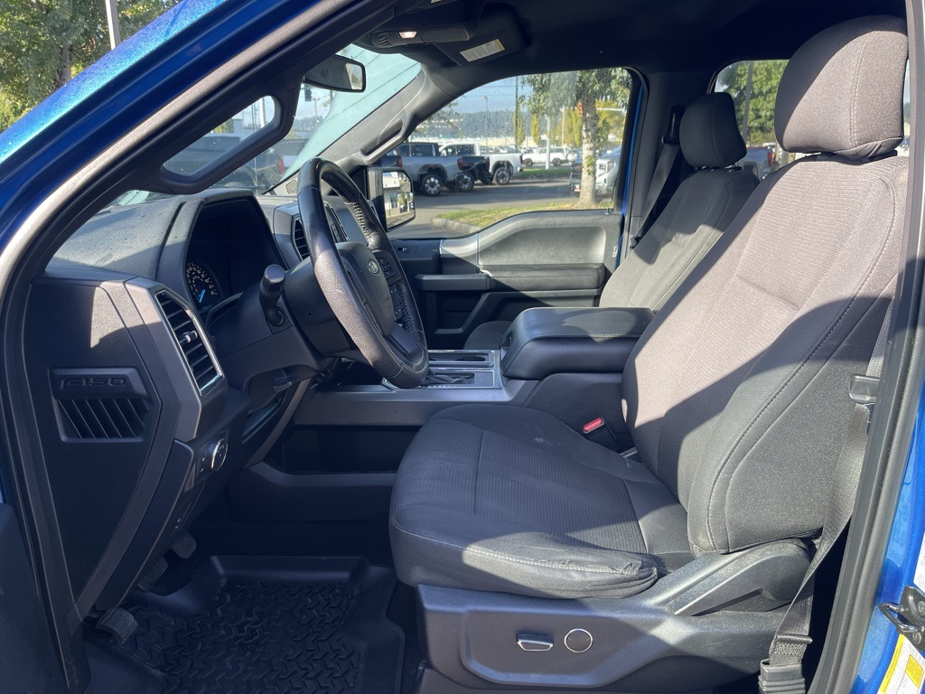 2016 Ford F-150 XLT photo 7