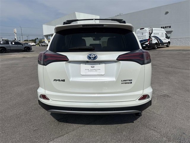 2018 Toyota RAV4 Hybrid Limited photo 3
