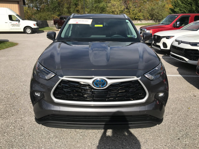 2024 Toyota Highlander Hybrid XLE Sport photo 3