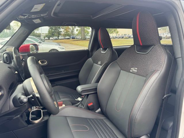 2025 Mini Cooper 2 Door Hardtop Signature photo 7