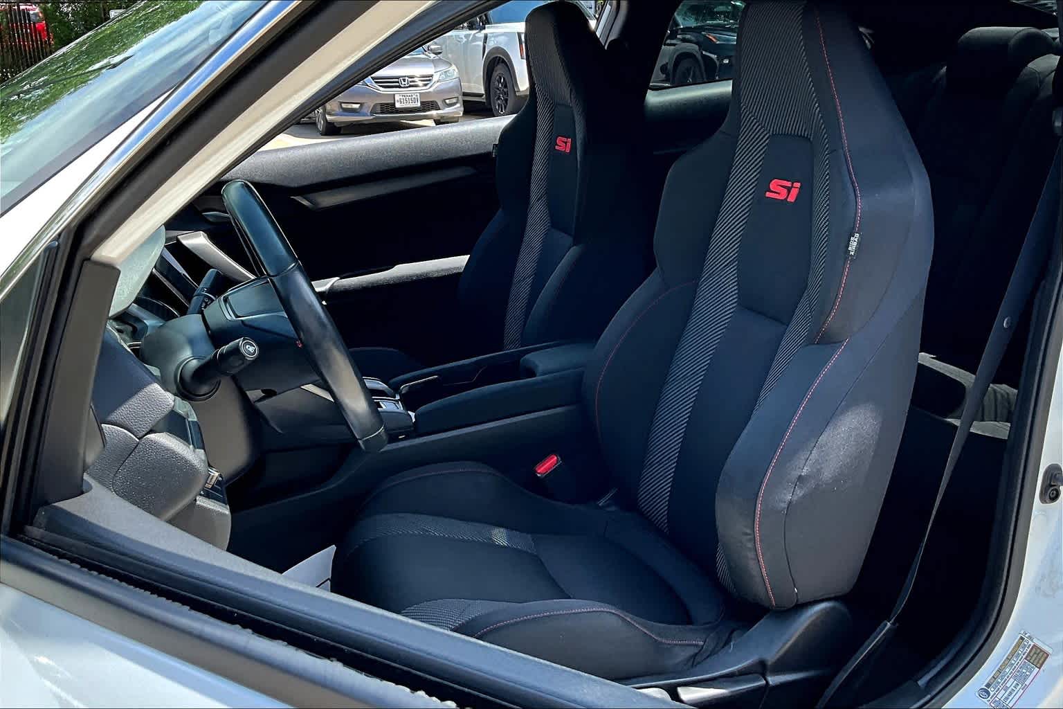 2017 Honda Civic Si photo 7