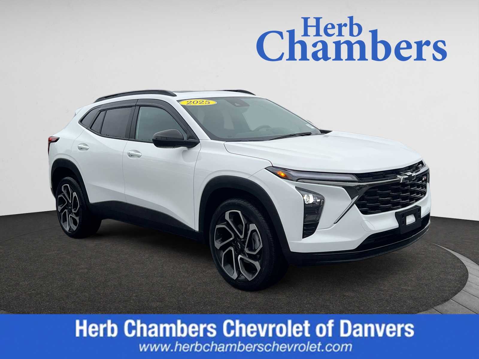 2025 Chevrolet Trax RS